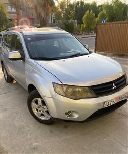 میتسوبیشی ئاوتلاندەر